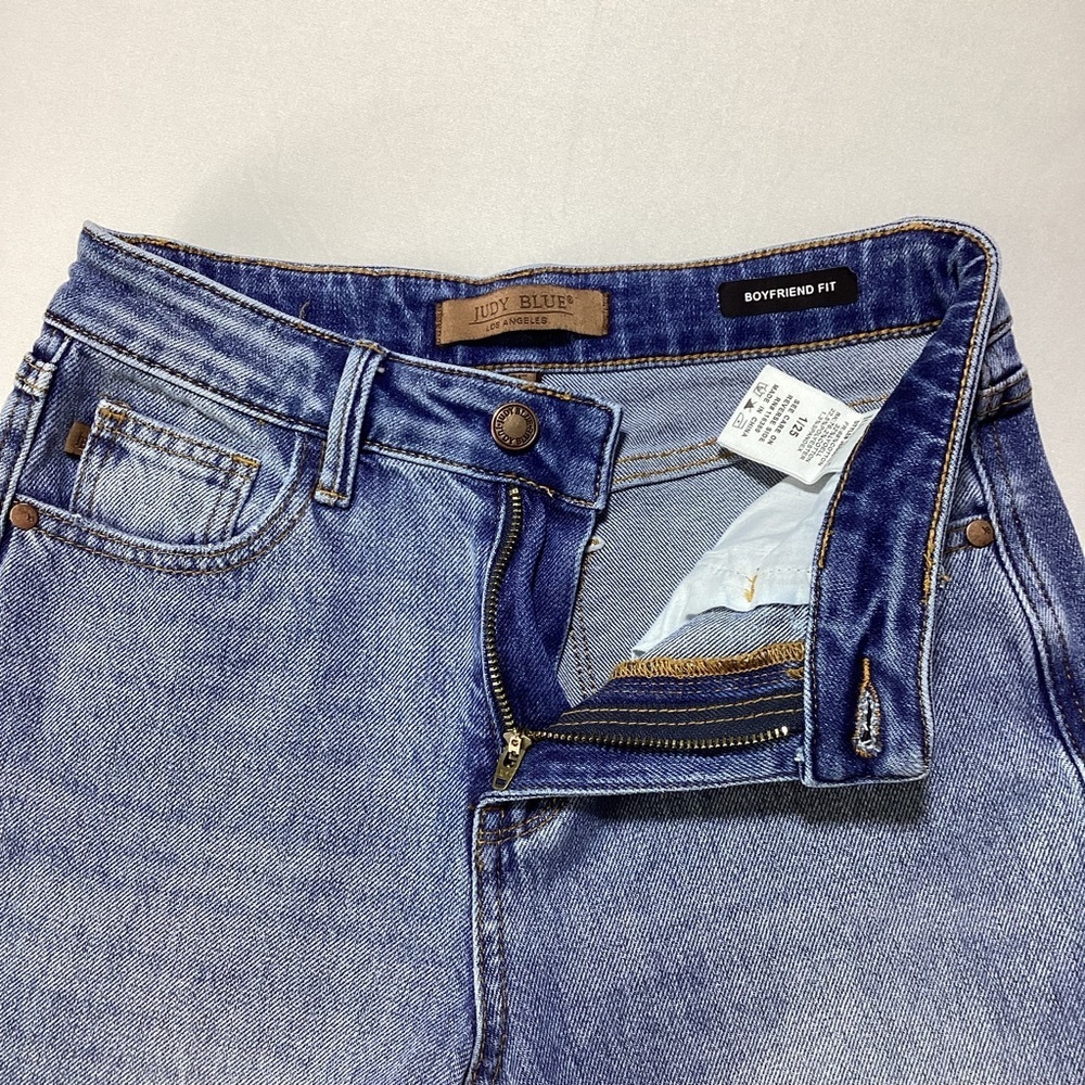 Judy Blue Classic Blue Raw Hem Boyfriend Jeans - Picture 3 of 10